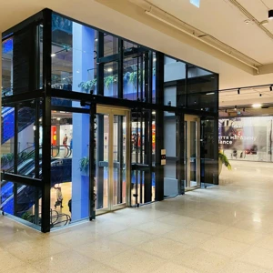 Скління ліфтових шахт та панорамні ліфти